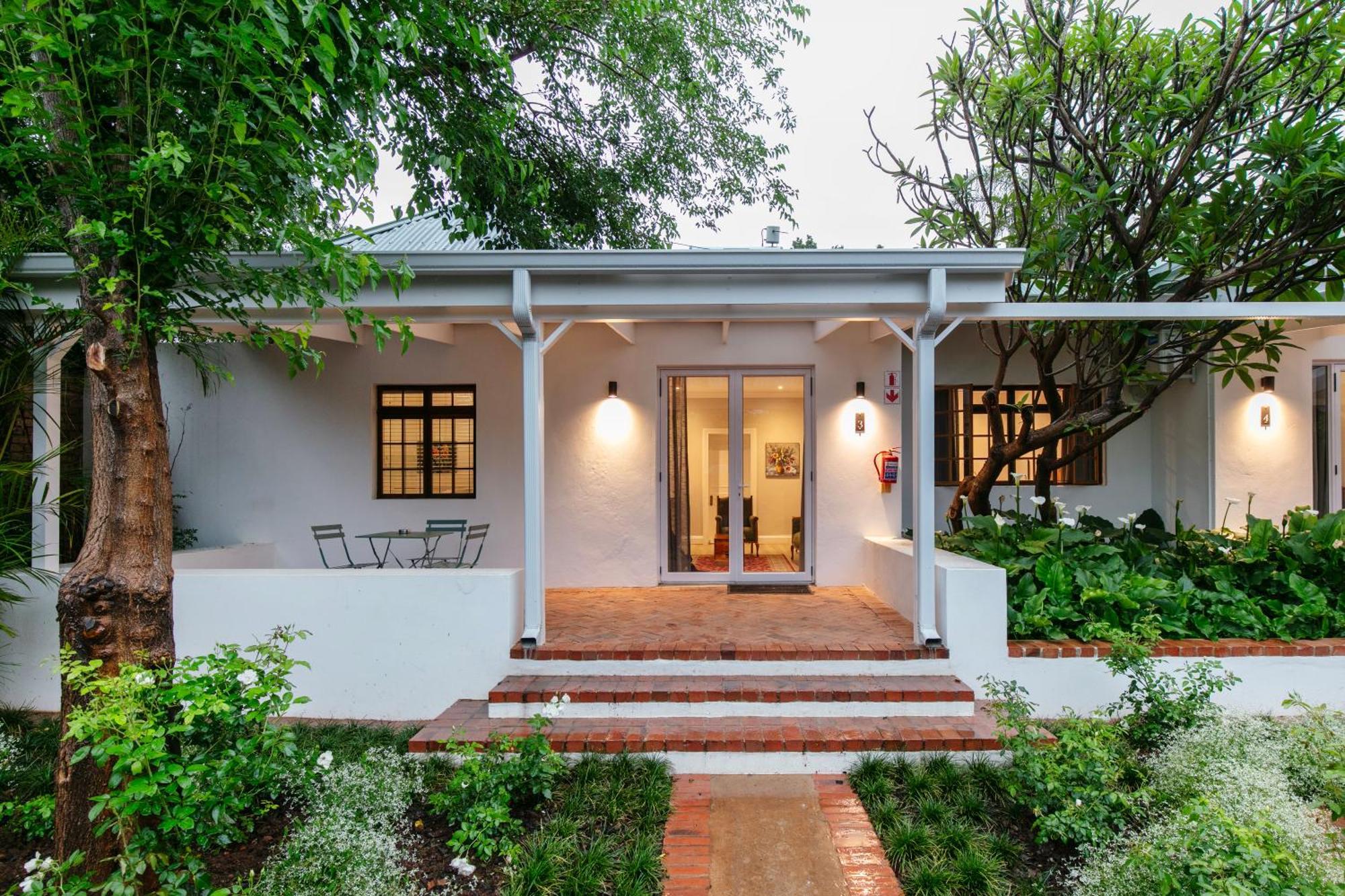 137 Murray Pensión Pretoria-Noord Exterior foto